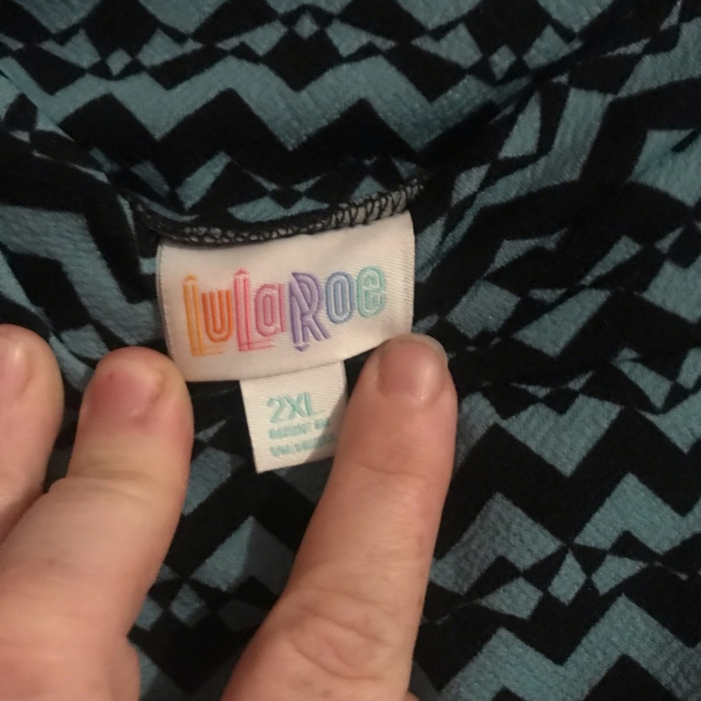 LuLaRoe Cassie skirt. Size 2XL - Picture 2 of 3
